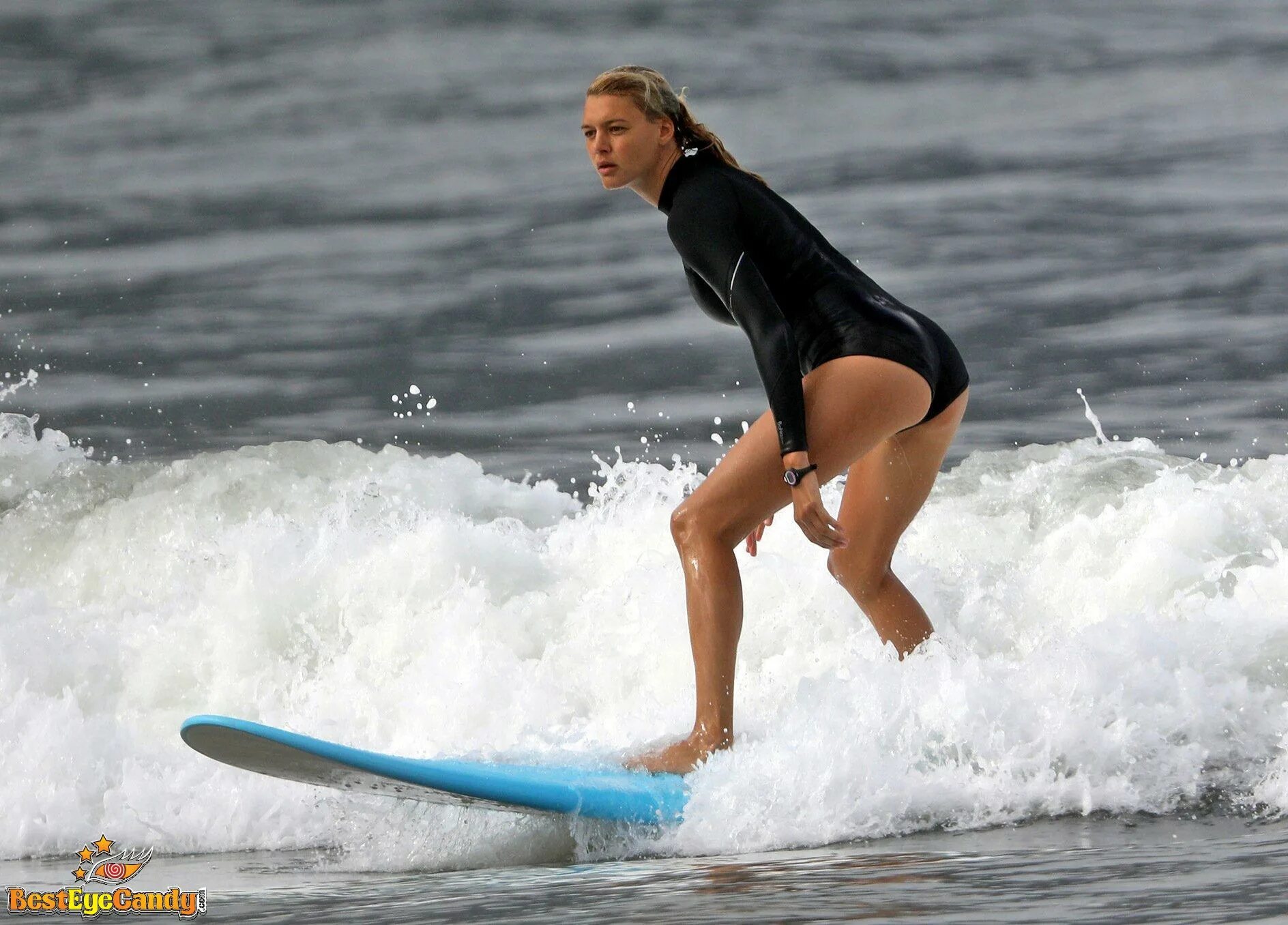 Kelly Rohrbach underwear in Djibouti